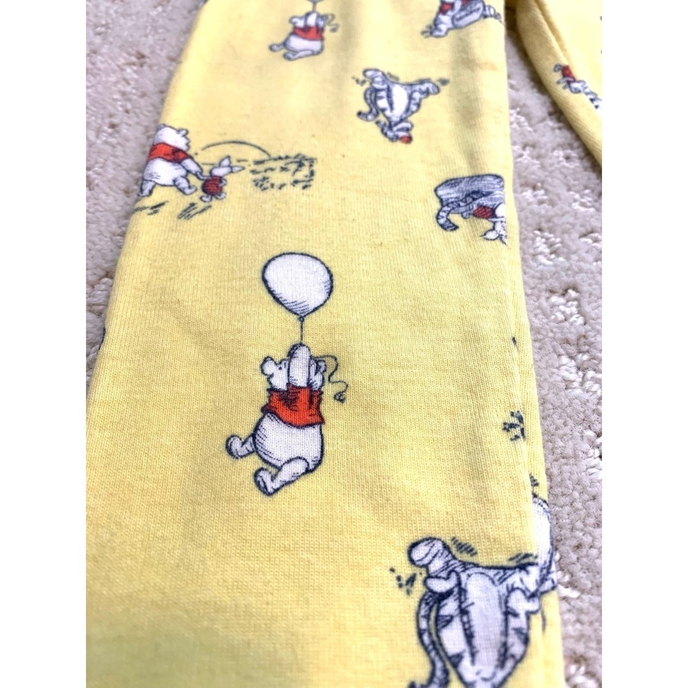 Baby Gap Winnie the Pooh Unisex Pajamas | Size 2 years toddler - Picture 6 of 8